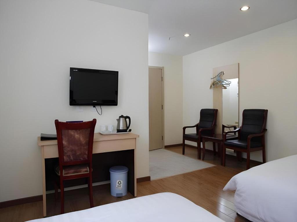 Beijing Yi Jia Hotel المظهر الخارجي الصورة